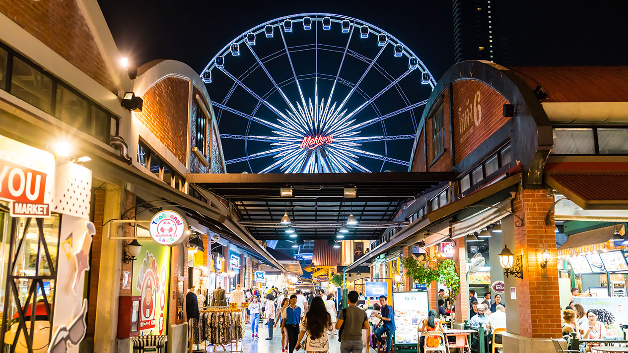 Asiatique The Riverfront